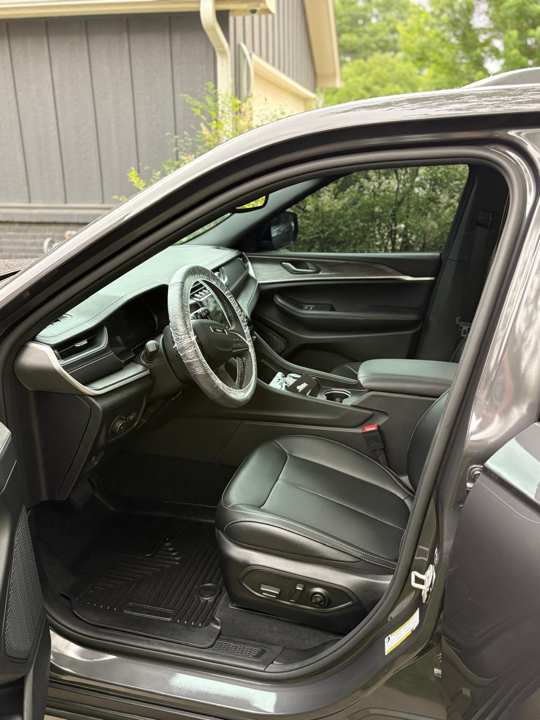 Vehicle interior after detailing